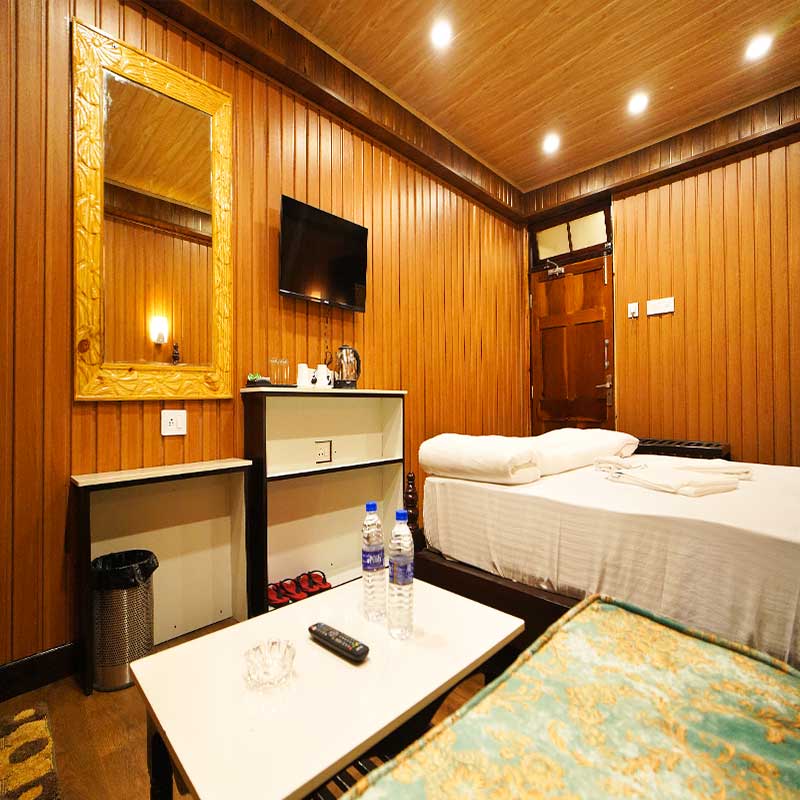 room_img_1